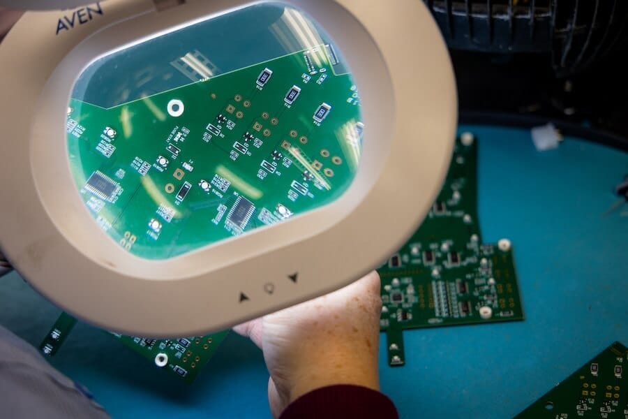 How PCB Layout Impacts Thermal Management and Performance